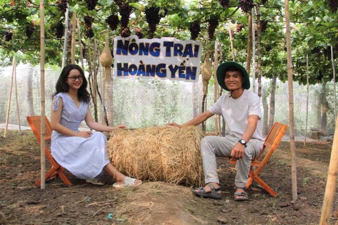 Nho Ngón Tay Đen Không Hạt